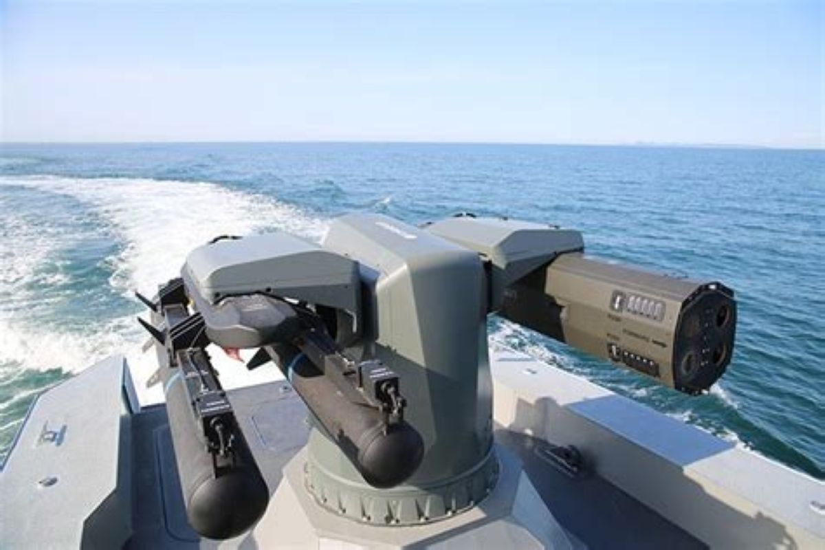 На фоне угроз со стороны россии Военно-морские силы Азербайджана продемонстрировали свой беспилотный надводный корабль «Salvo»