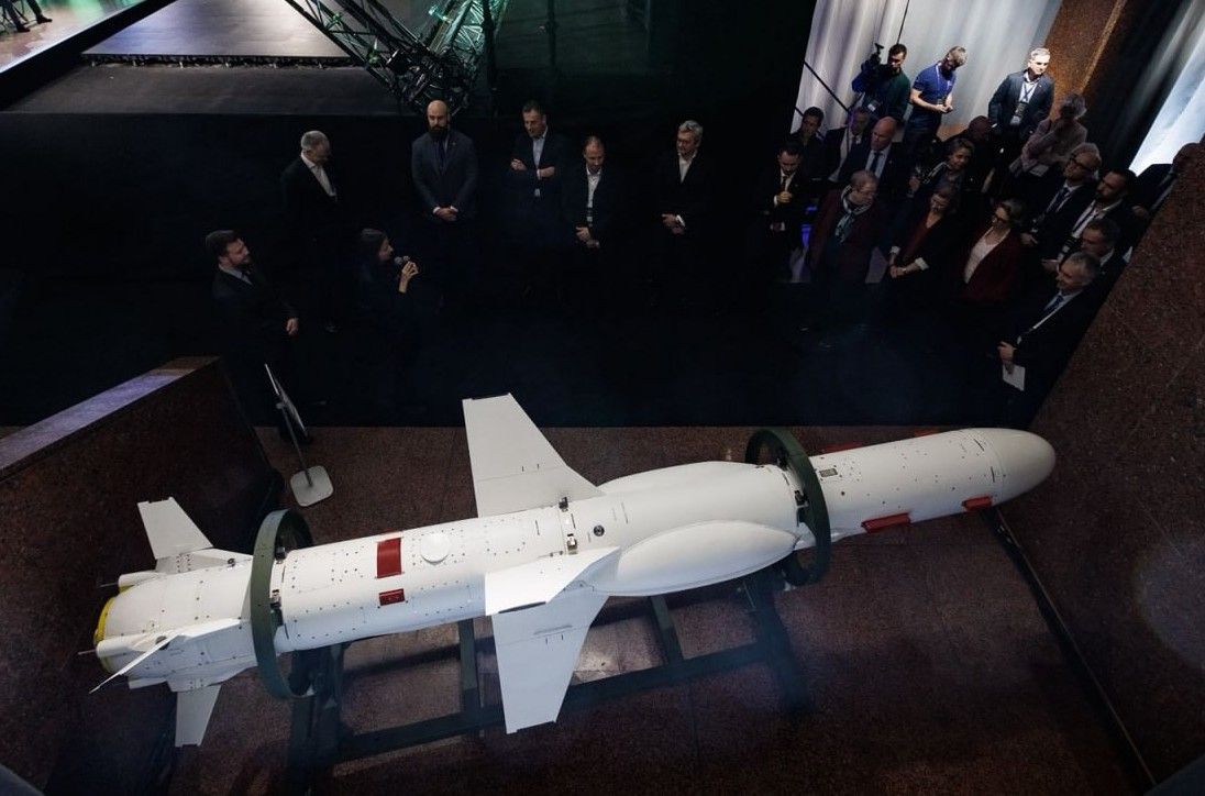 «Довгий Нептун»: українська крилата ракета з дальністю до 1000 км — характеристики, розробка та бойове застосування